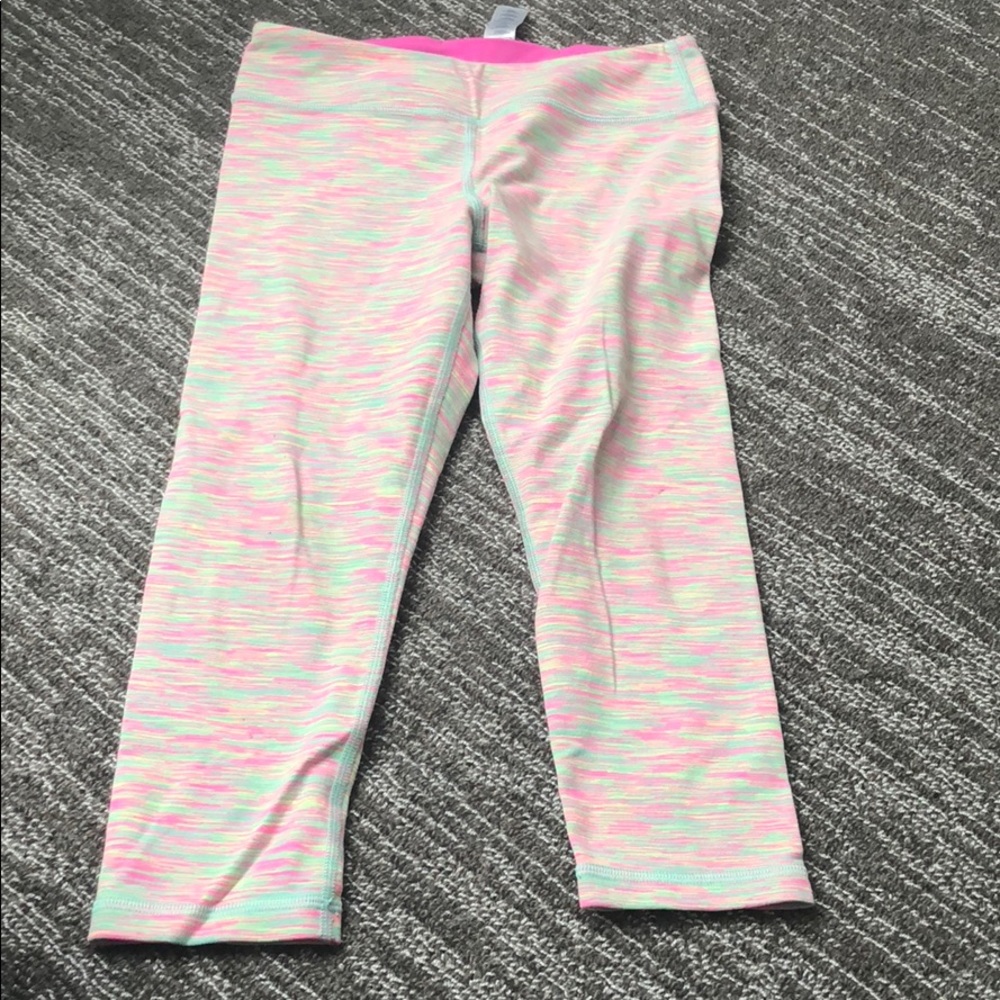 IVIVVA CROP LEGGINGS
